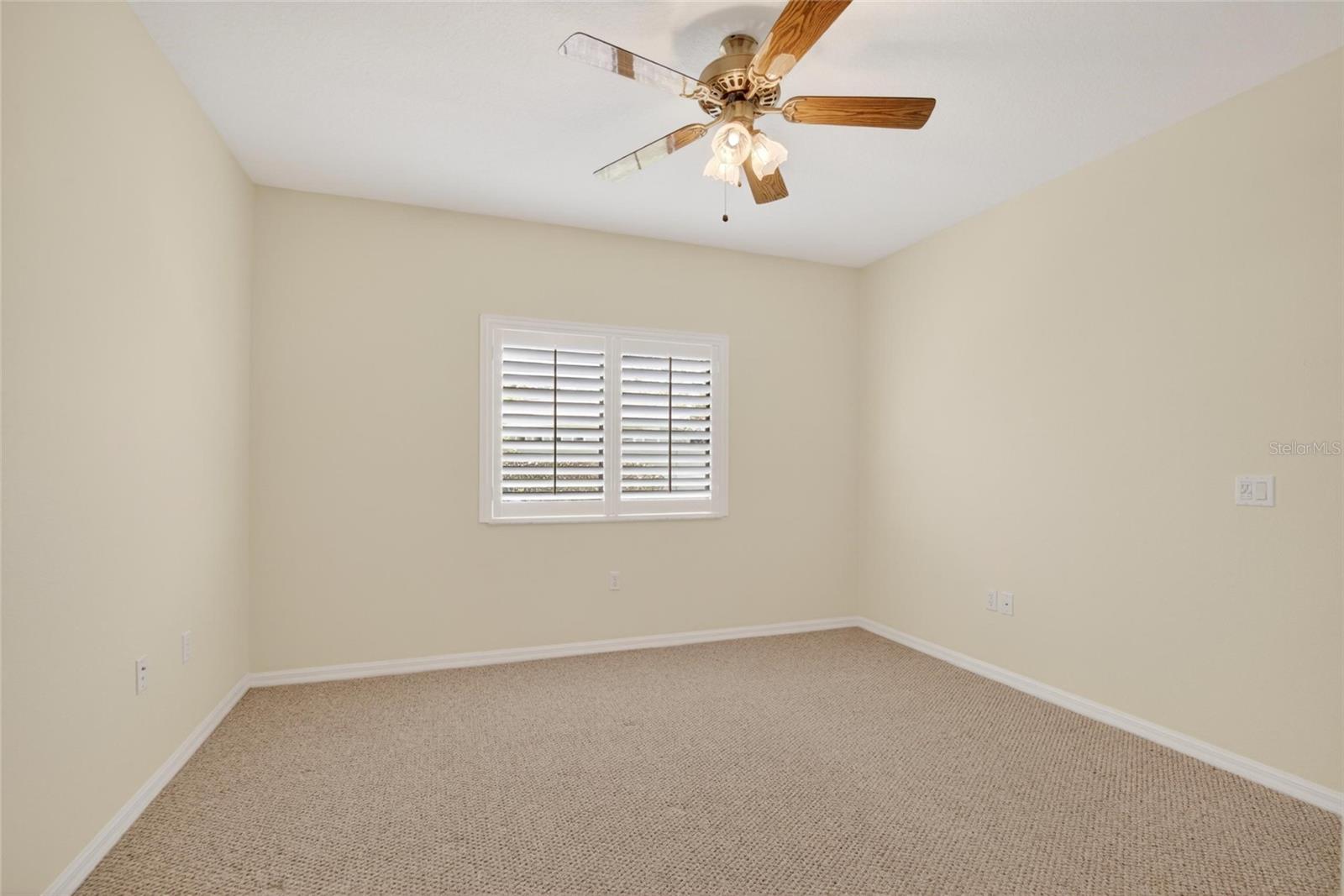 GROVES PH 2 GC 15-16 - Residential