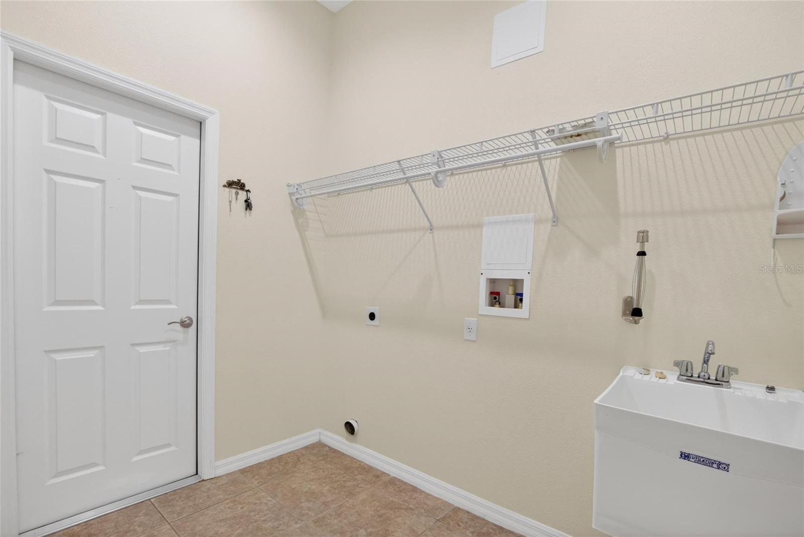 GROVES PH 2 GC 15-16 - Residential