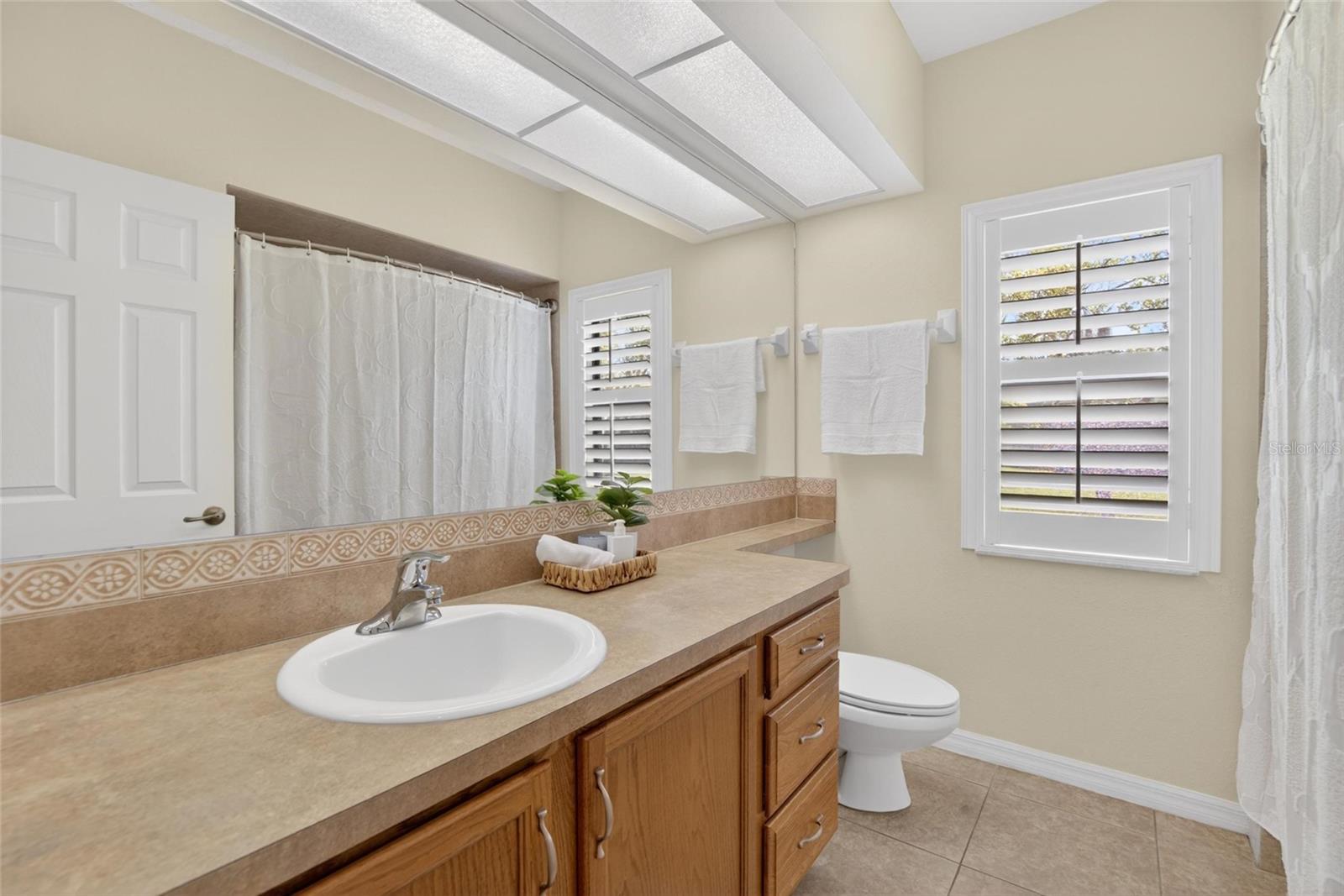 GROVES PH 2 GC 15-16 - Residential