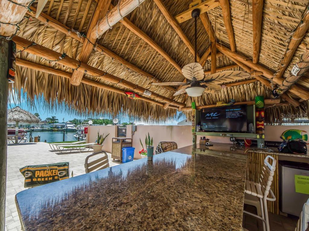 51 ISLAND WAY CONDO - Residential