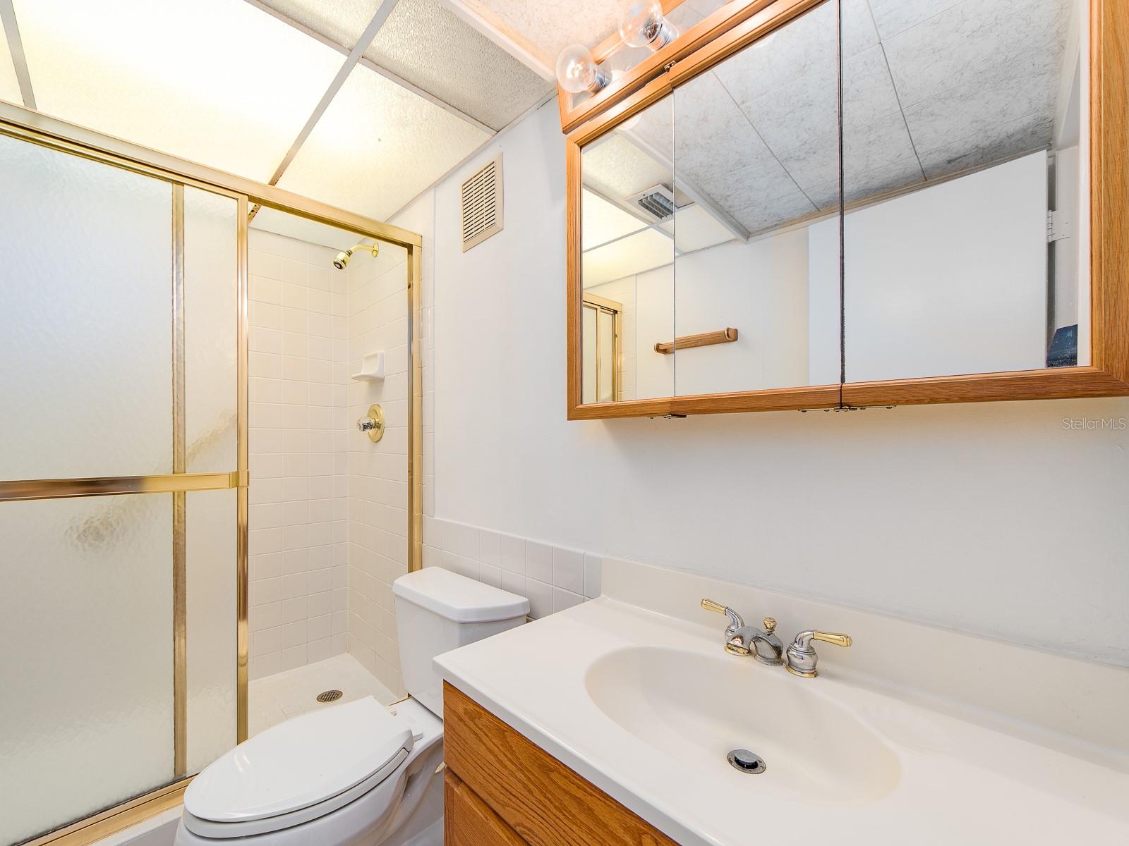 51 ISLAND WAY CONDO - Residential