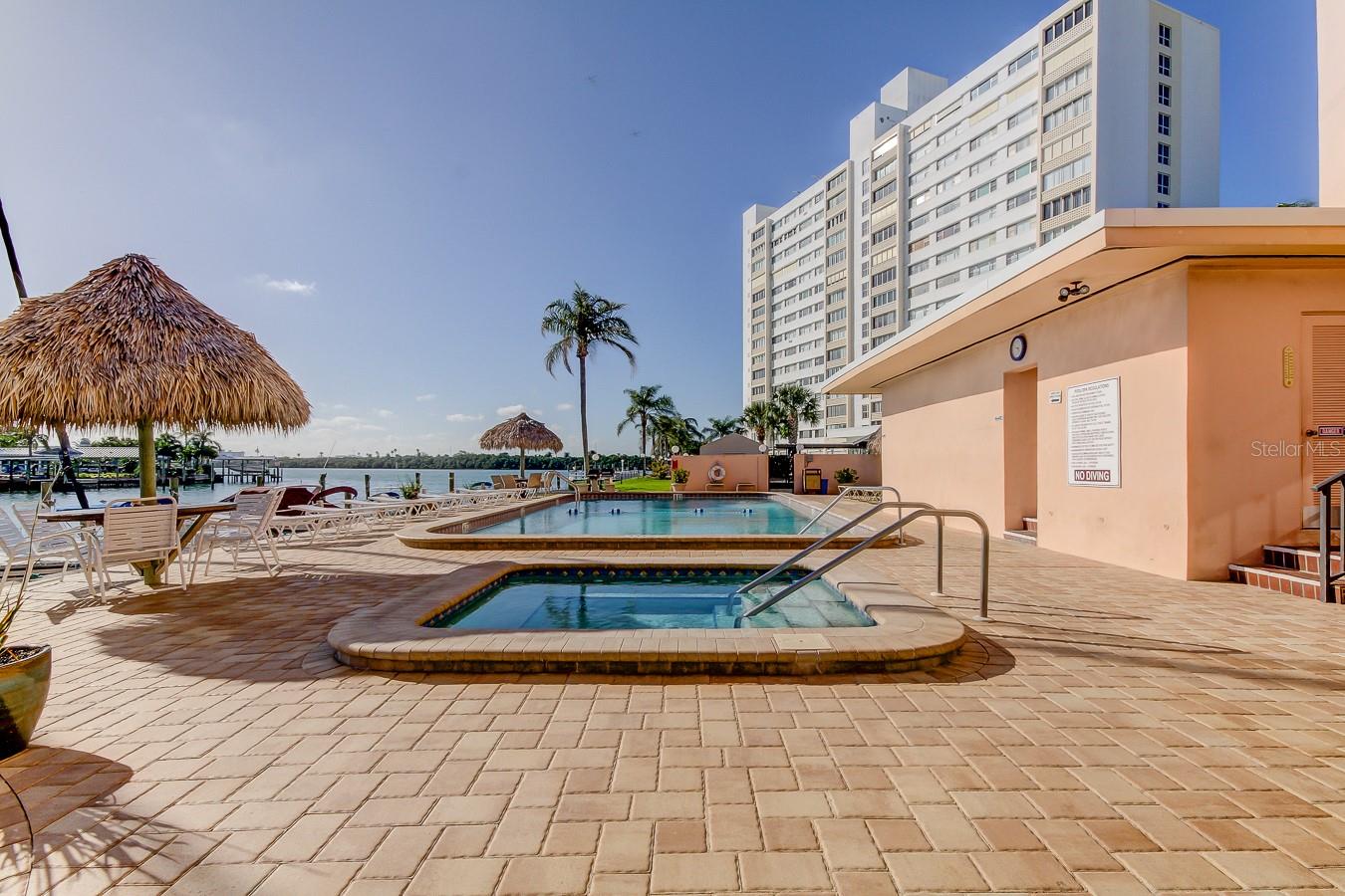 51 ISLAND WAY CONDO - Residential