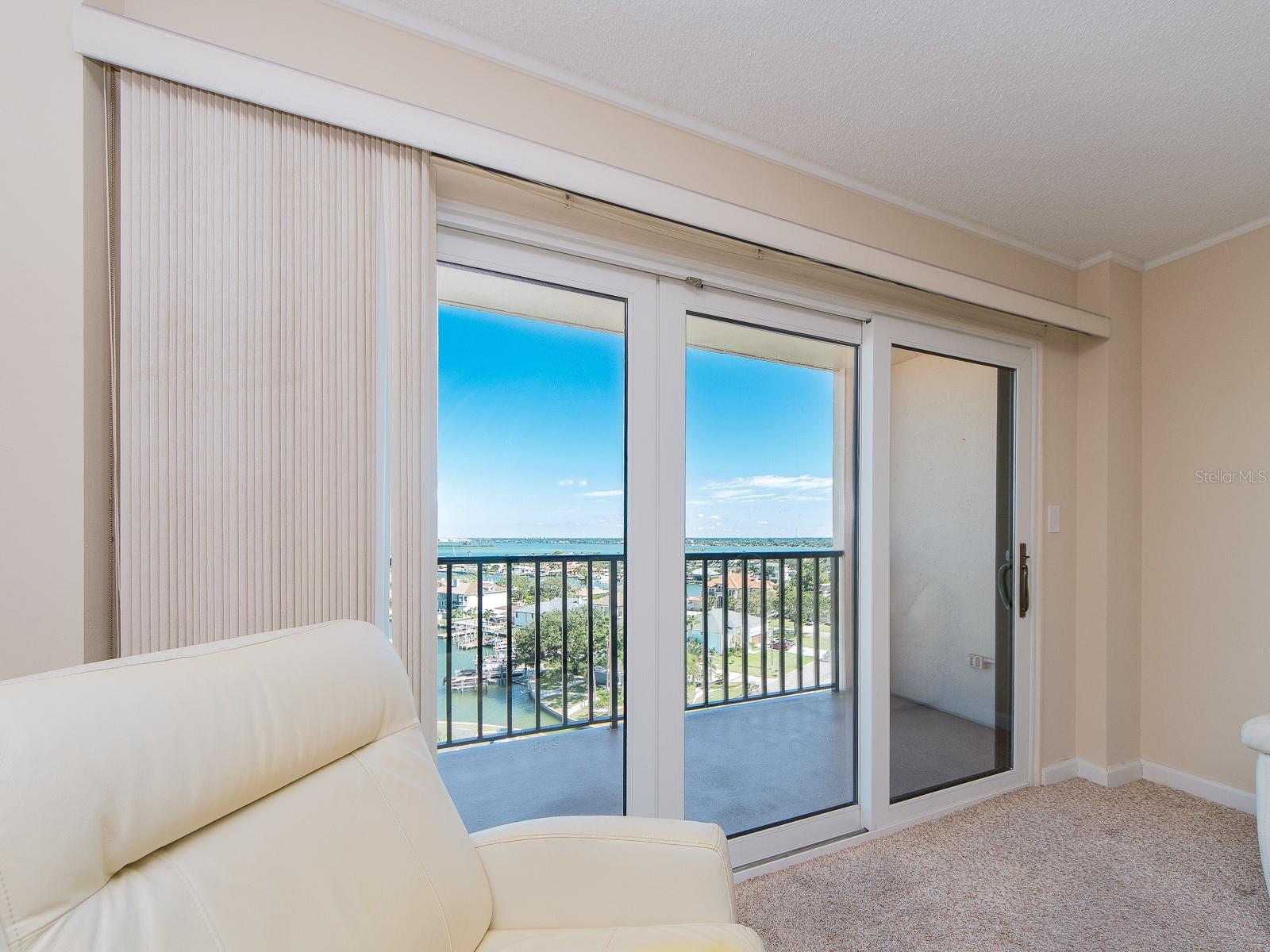 51 ISLAND WAY CONDO - Residential