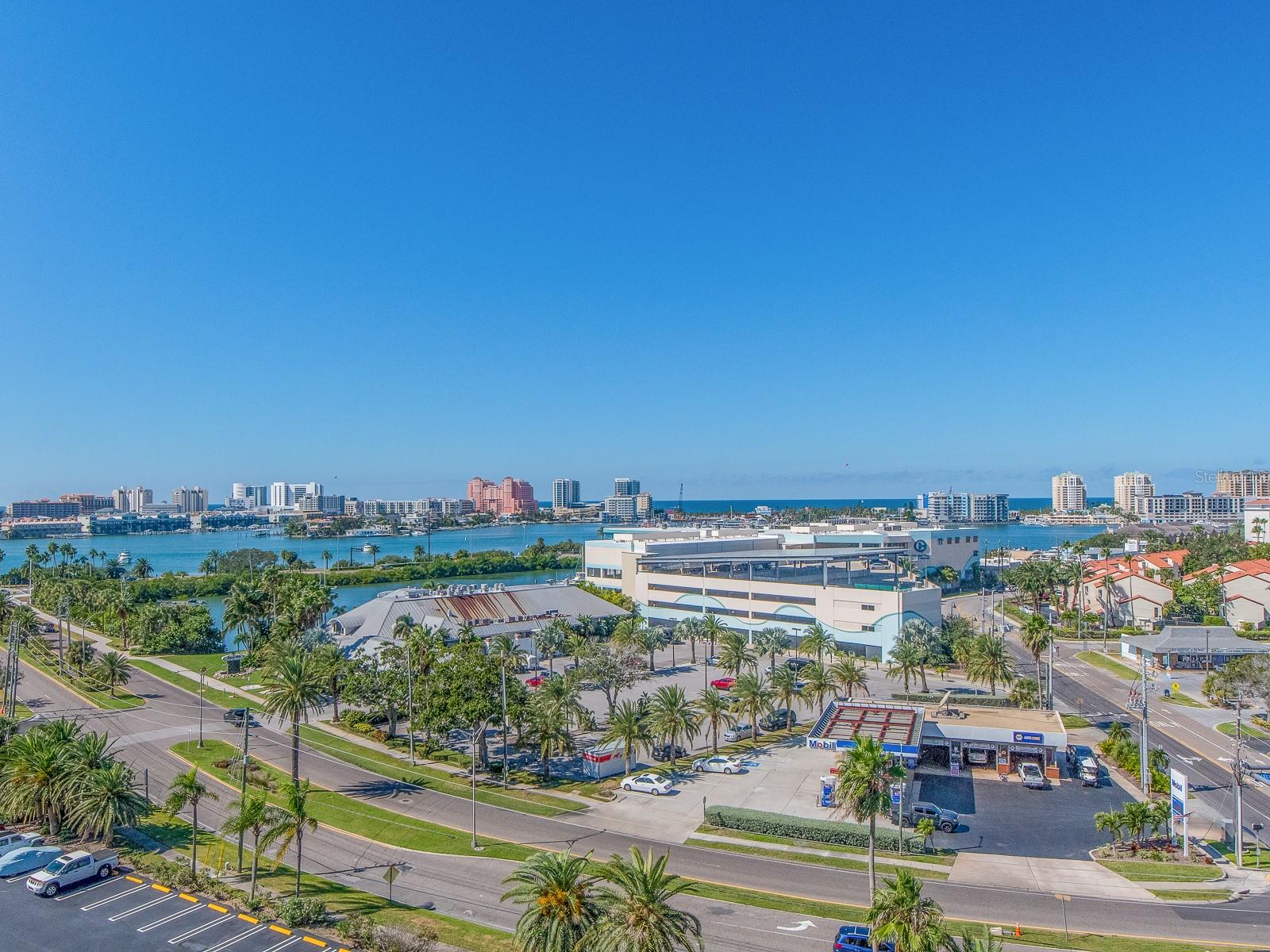 51 ISLAND WAY CONDO - Residential