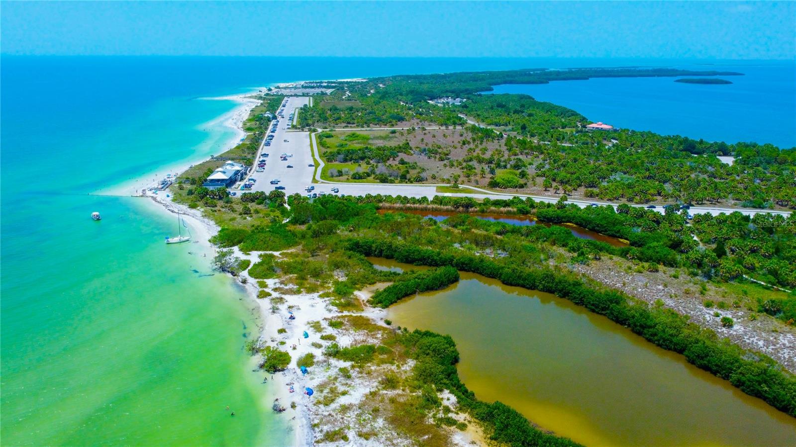 DUNEDIN ISLES ESTATES 1ST ADD - Residential