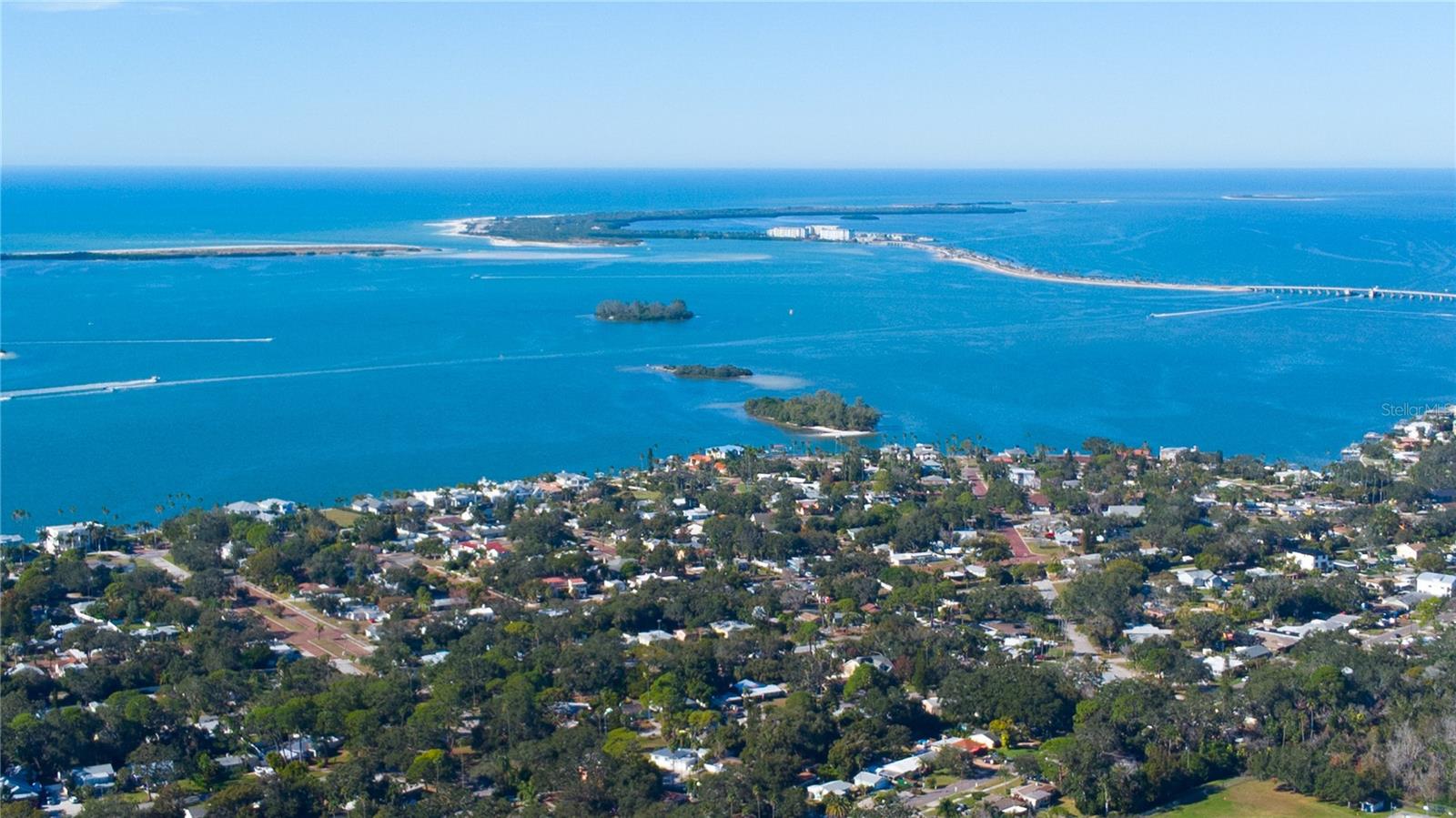 DUNEDIN ISLES ESTATES 1ST ADD - Residential