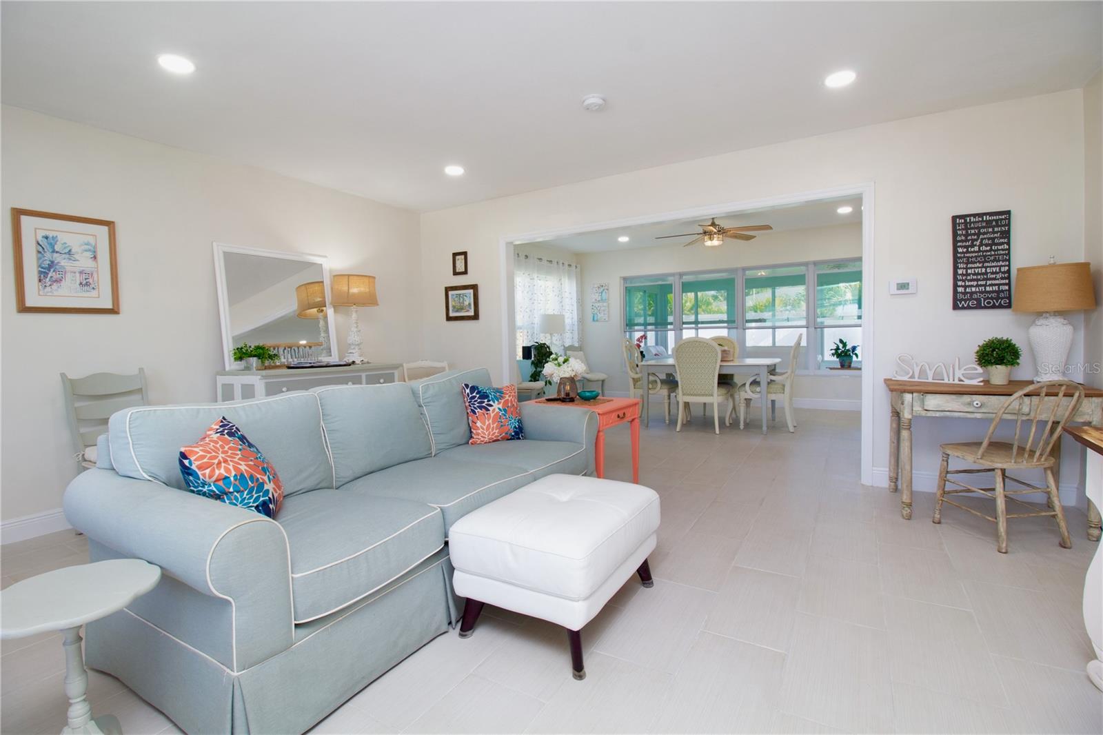 DUNEDIN ISLES ESTATES 1ST ADD - Residential