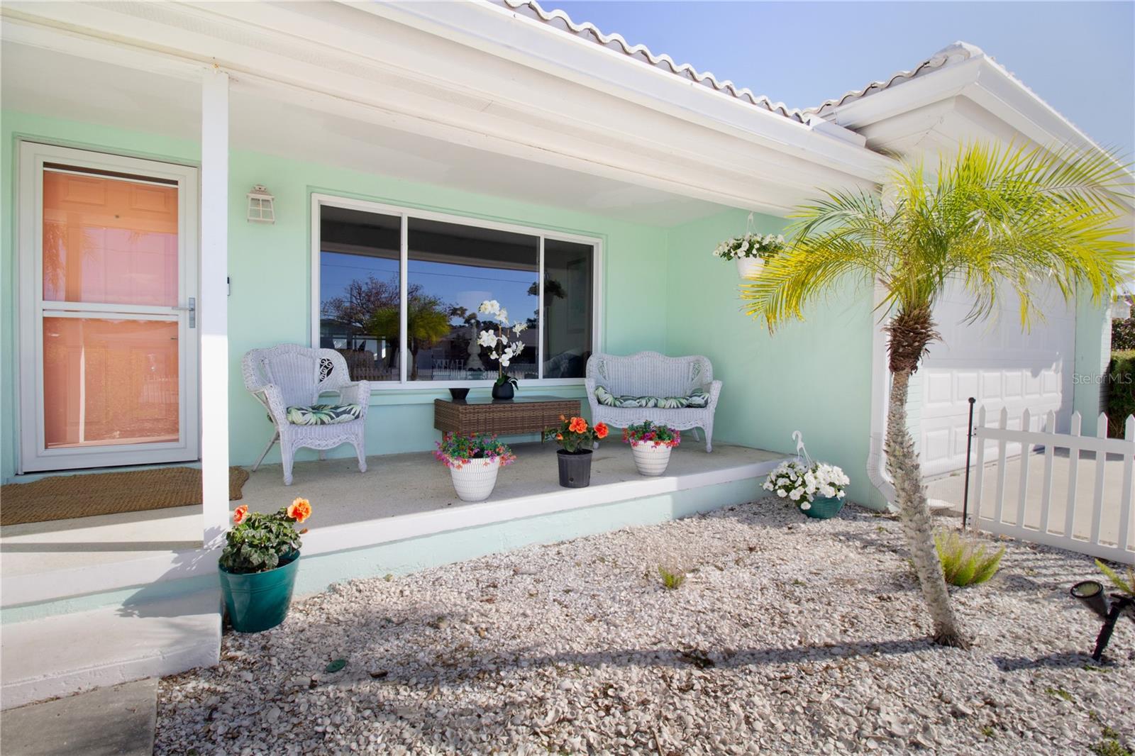 1551 SAN HELEN DRIVE