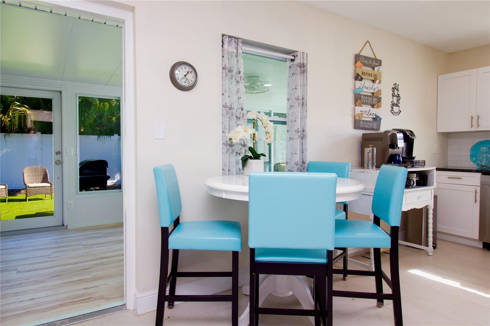 DUNEDIN ISLES ESTATES 1ST ADD - Residential