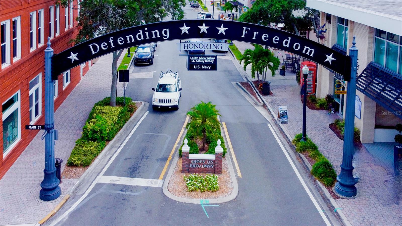 DUNEDIN ISLES ESTATES 1ST ADD - Residential