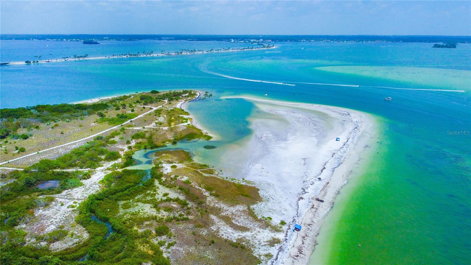 DUNEDIN ISLES ESTATES 1ST ADD - Residential