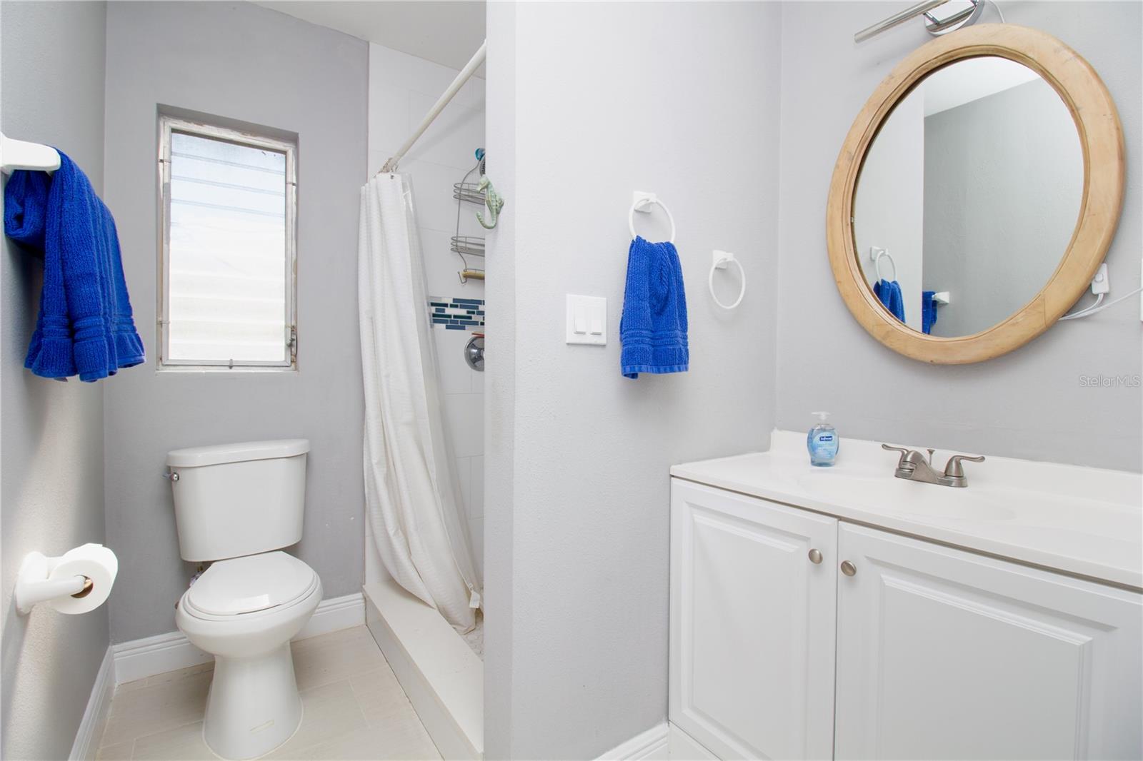 DUNEDIN ISLES ESTATES 1ST ADD - Residential