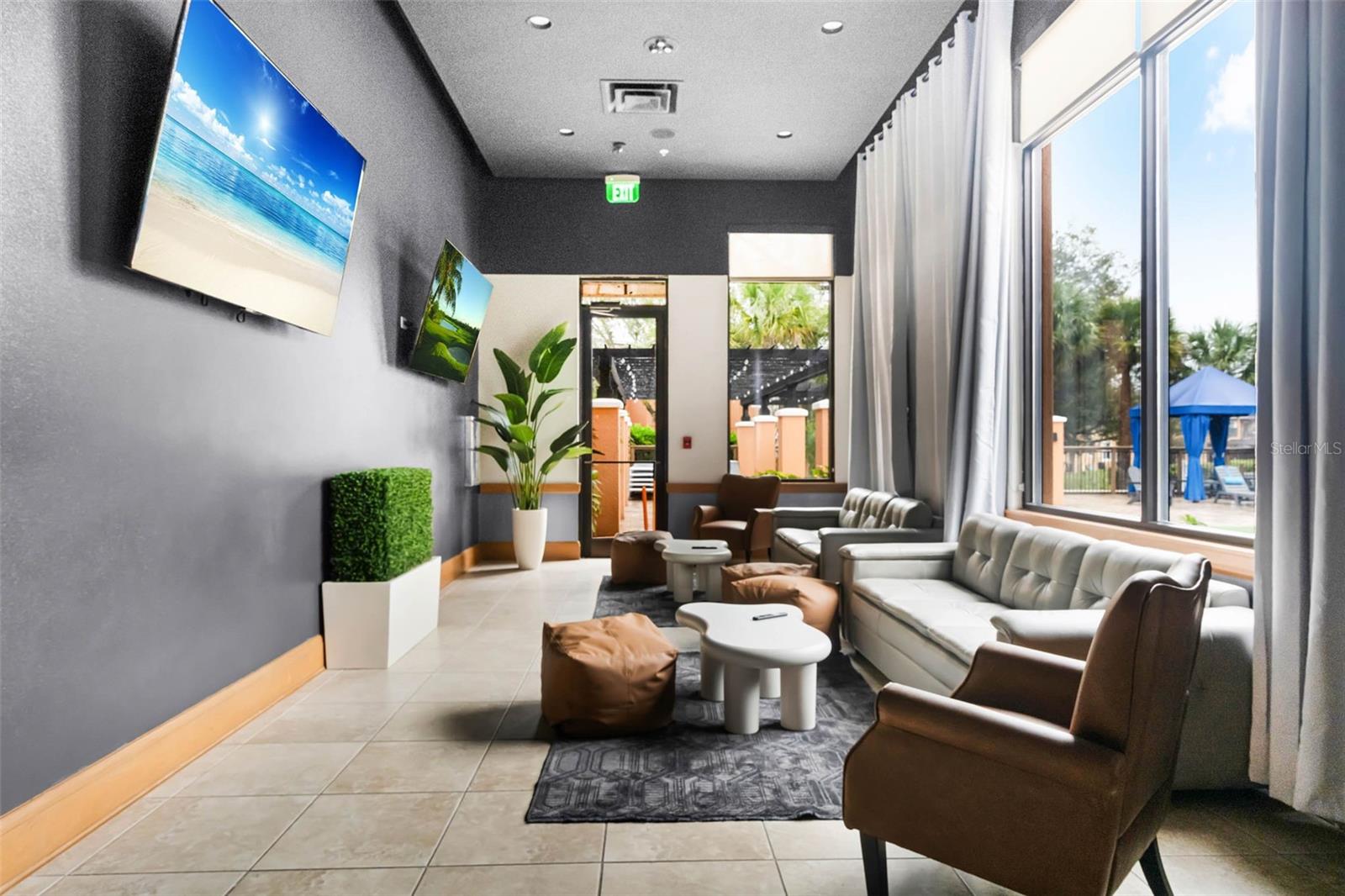 REGAL OAKS - Residential