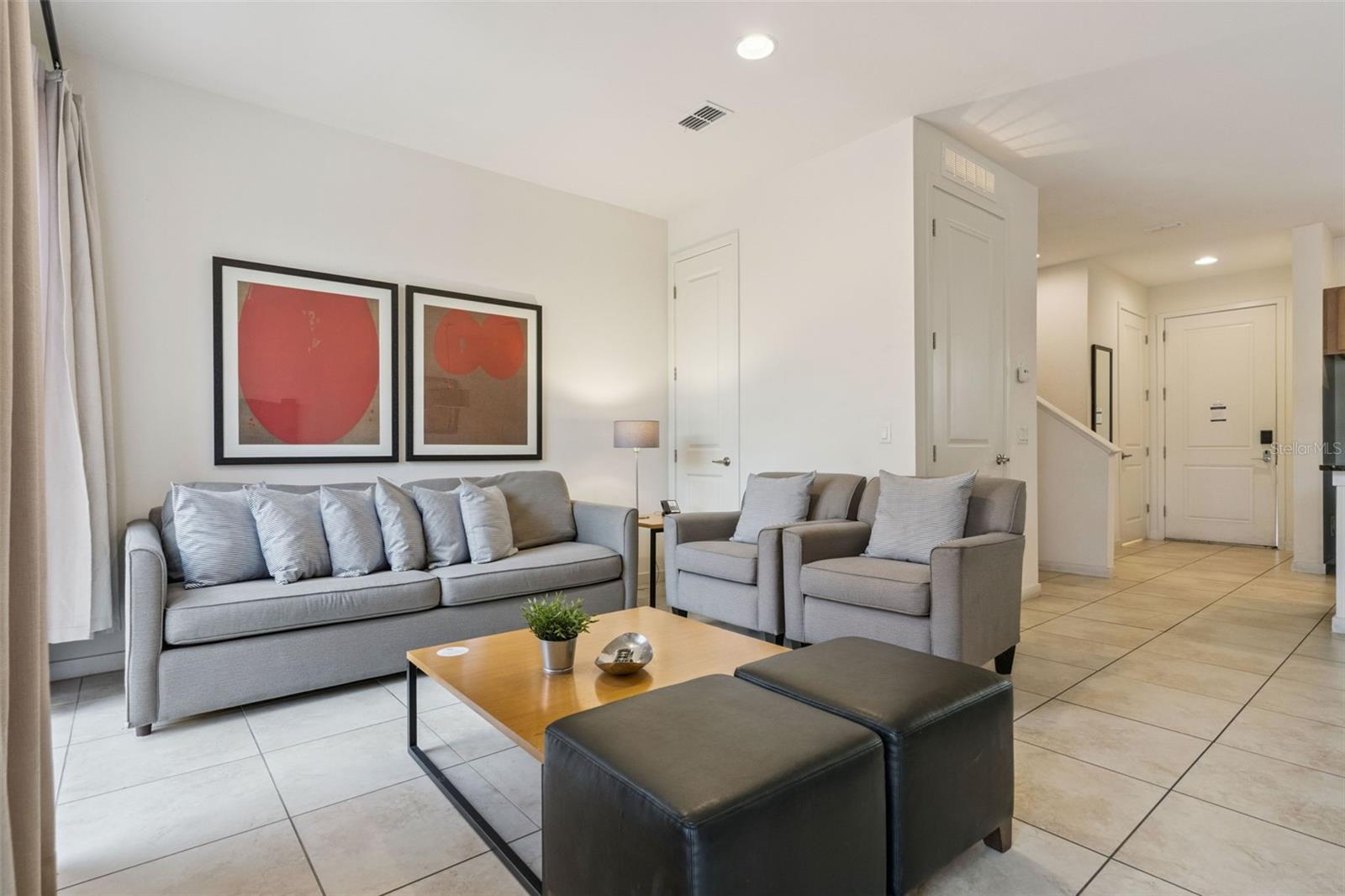 REGAL OAKS - Residential