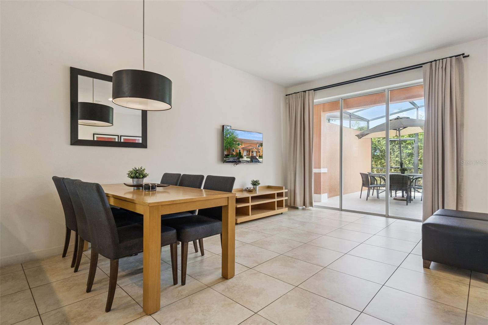 REGAL OAKS - Residential