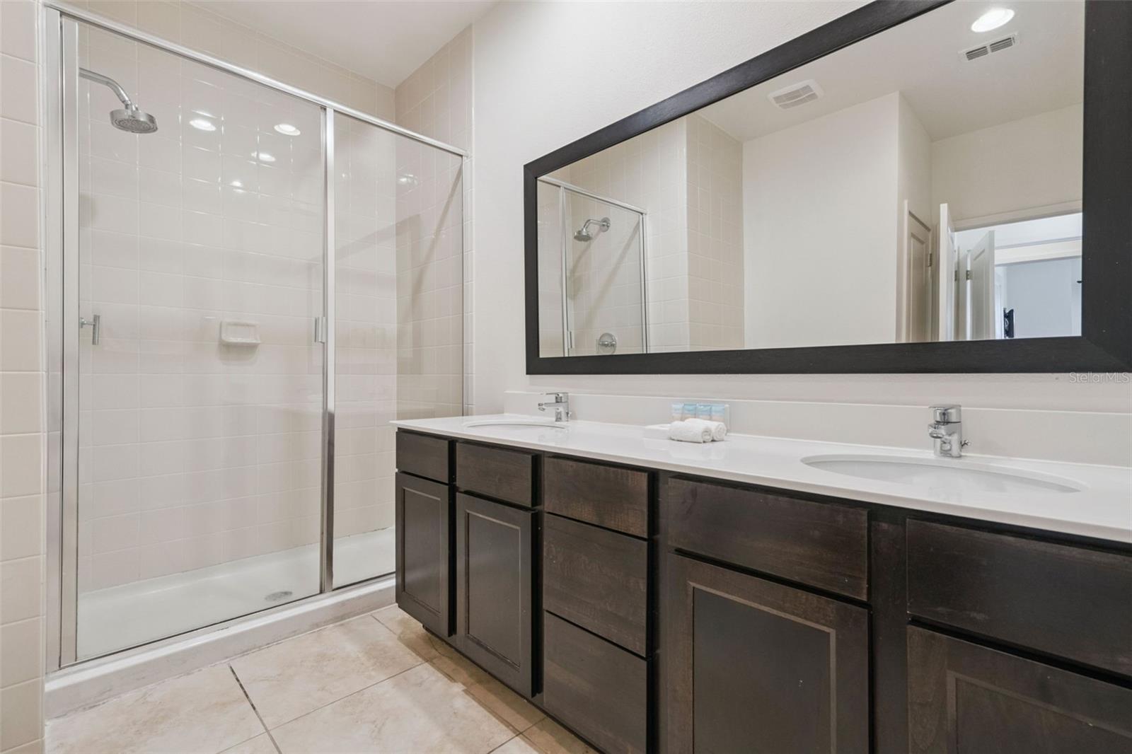 REGAL OAKS - Residential