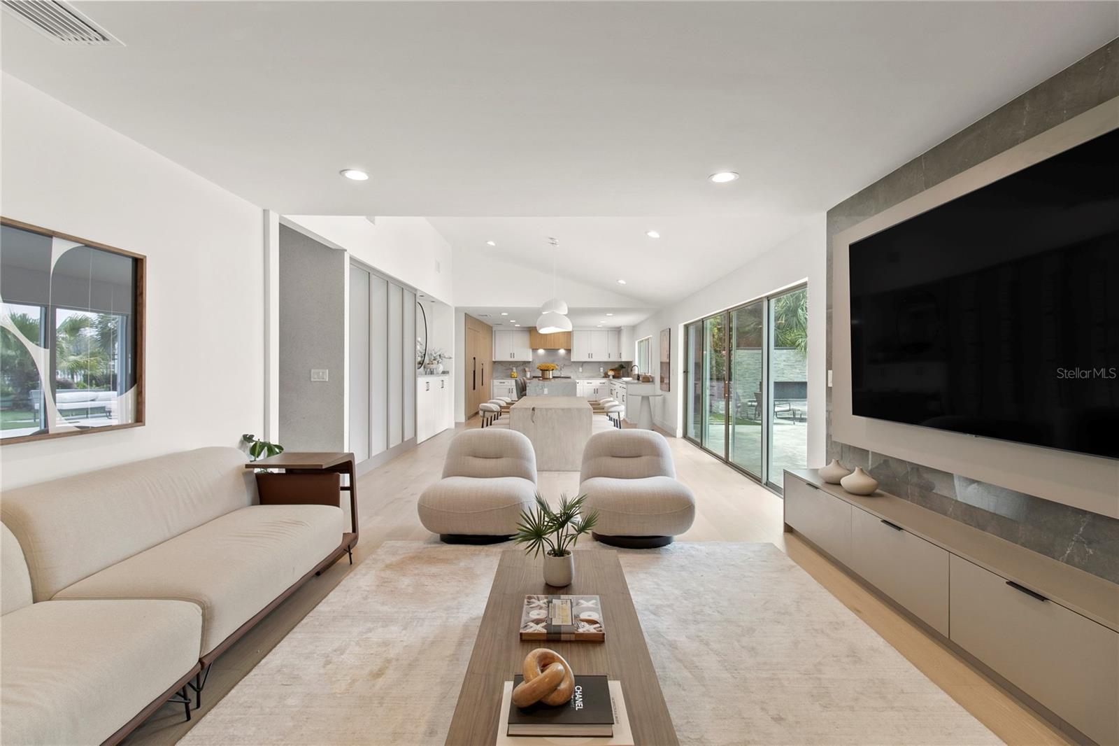 WINDERMERE TOWN - Residential