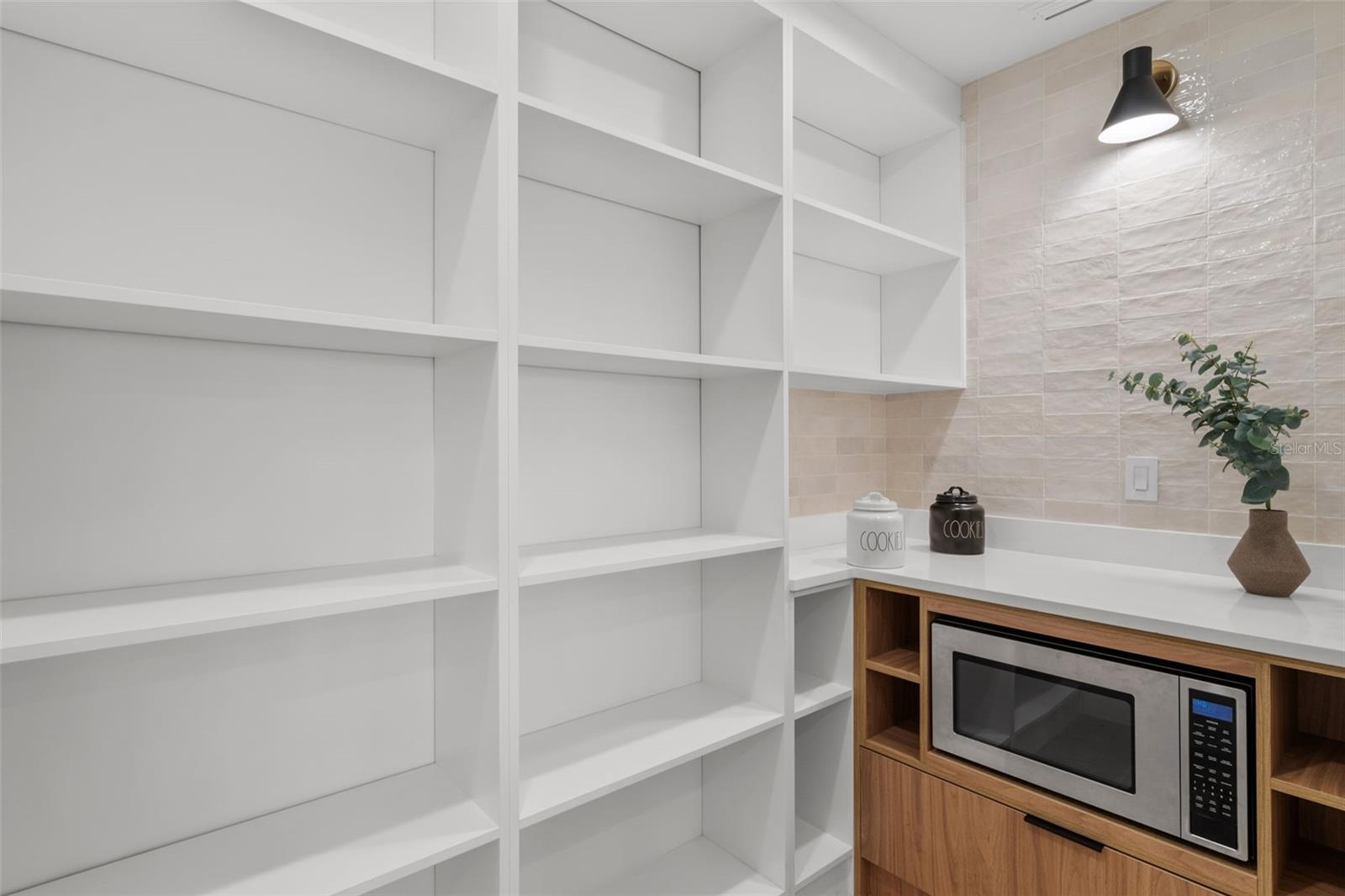 WINDERMERE TOWN - Residential