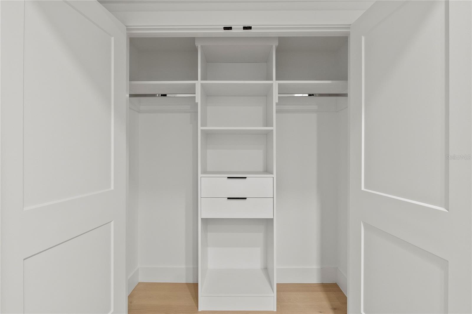 WINDERMERE TOWN - Residential