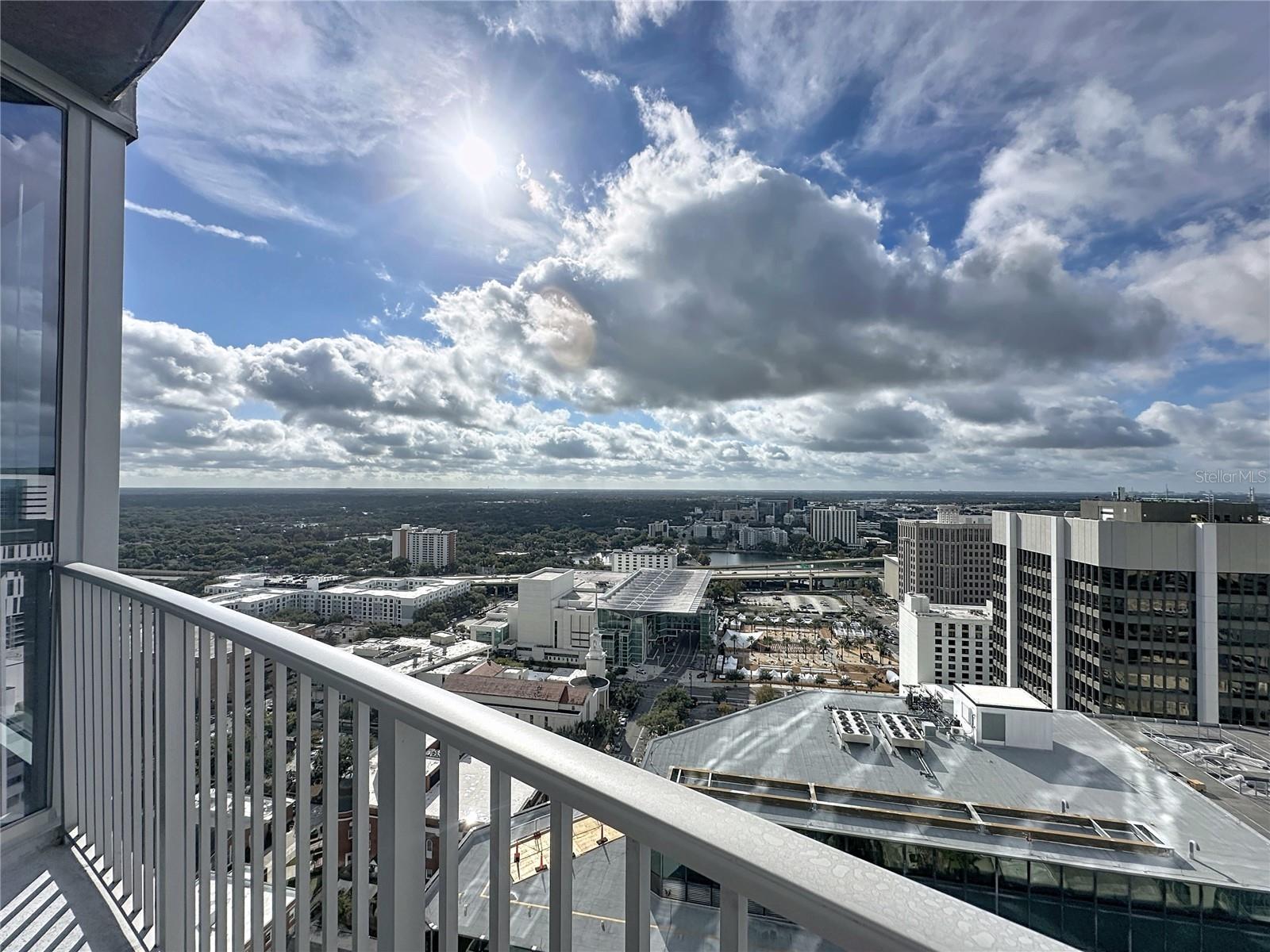 SOLAIRE/PLAZA CONDO - Residential