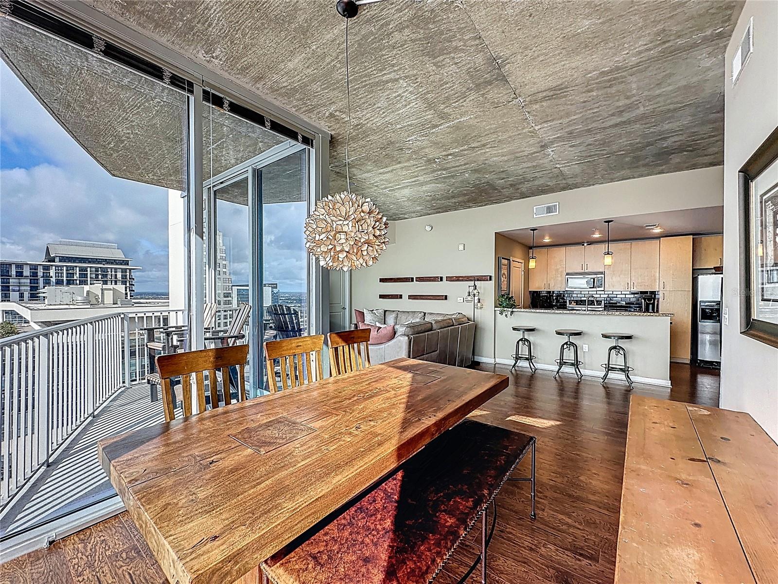 SOLAIRE/PLAZA CONDO - Residential