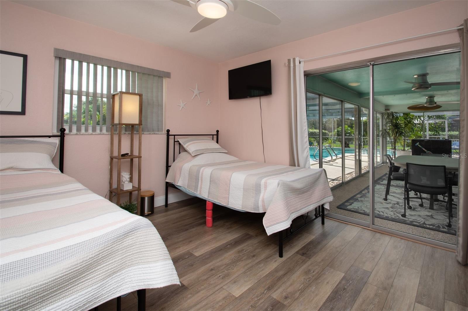 SEMINOLE LAKE GOLF & COUNTRY CLUB ESTATES - Residential