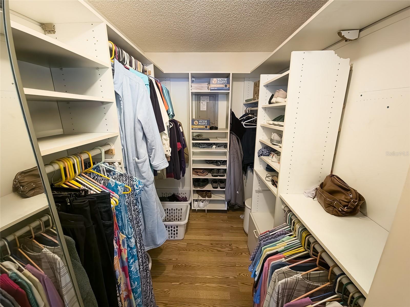 PINE RUN ESTATE - Residential