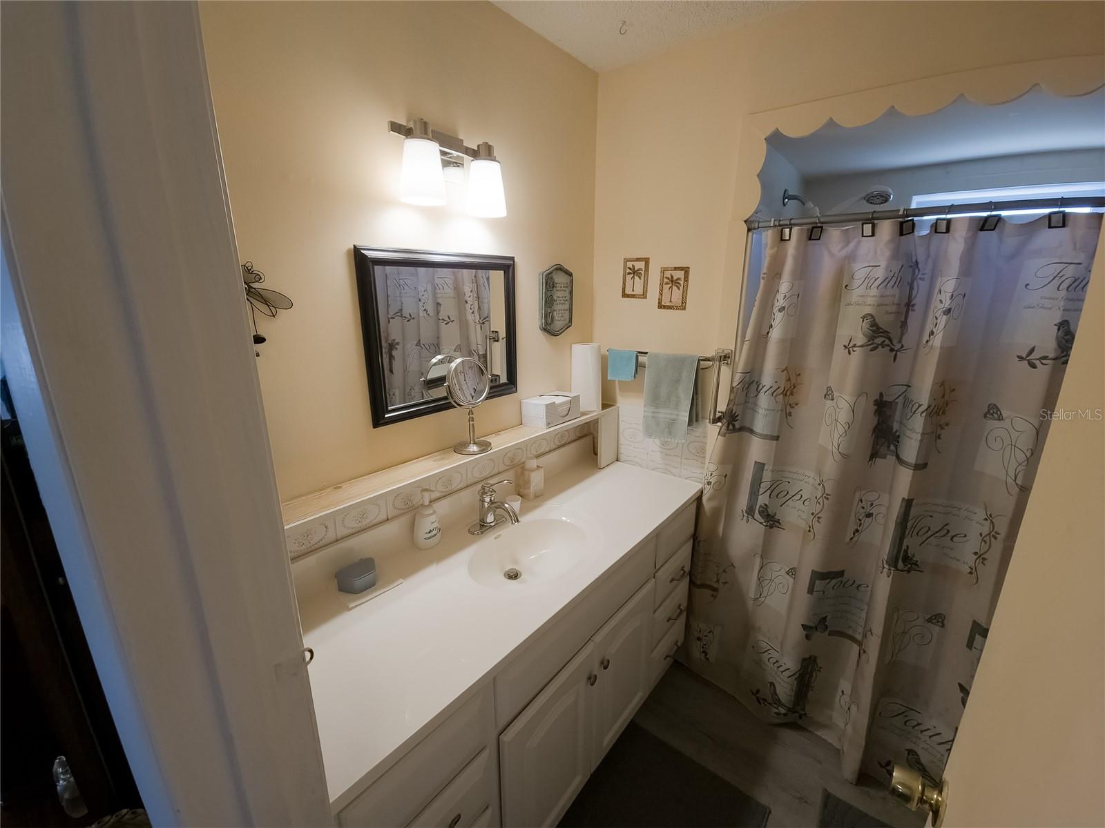 PINE RUN ESTATE - Residential