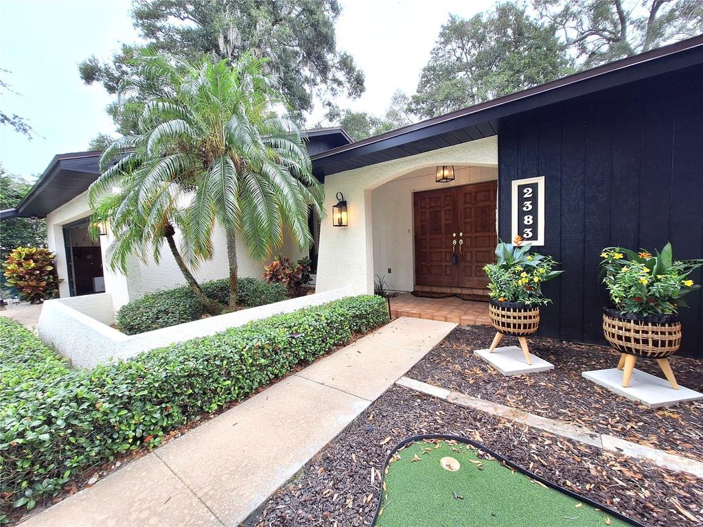 Photo of 2383 Indian Trail E, Palm Harbor, FL 34683 (MLS # TB8437417)
