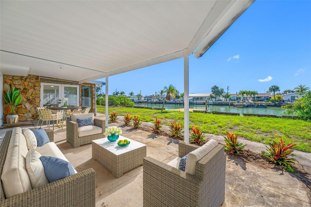 Photo of 7930 Causeway Boulevard S, St Petersburg, FL 33707 (MLS # TB8462542)