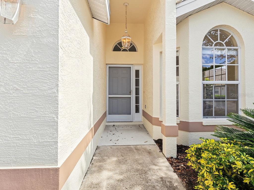 7321 ELEANOR CIRCLE, SARASOTA, FL, 34243 2 7321 ELEANOR CIRCLE