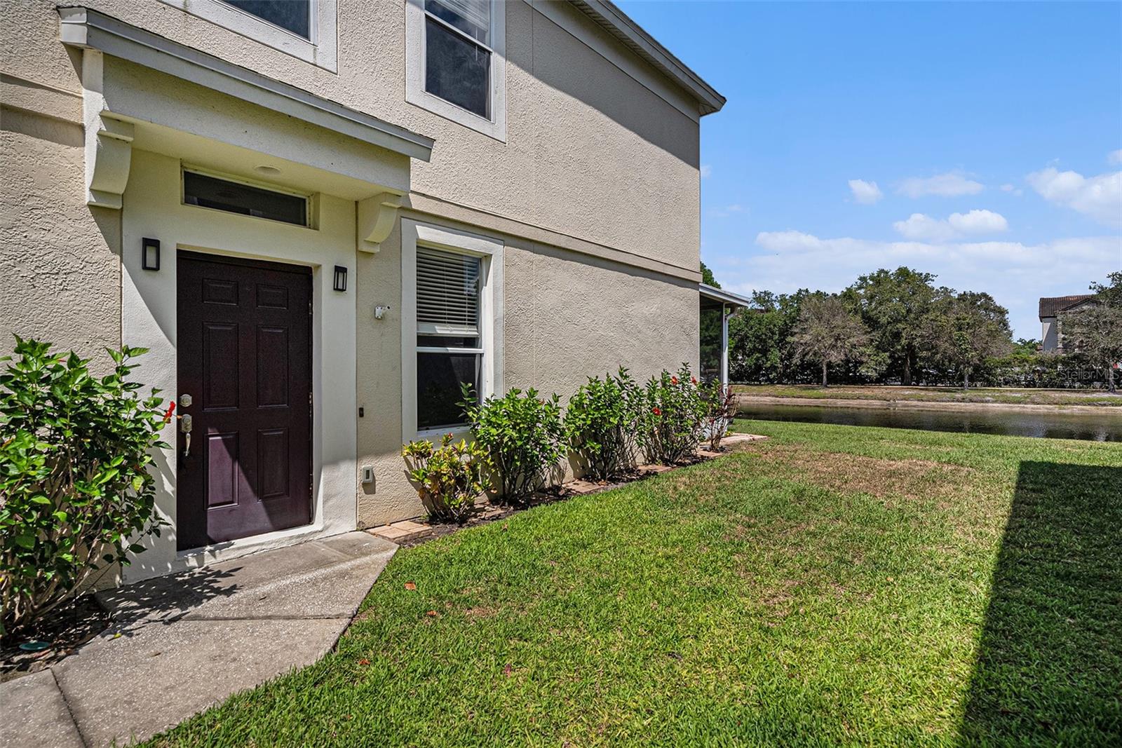 2542 GLENRISE PLACE