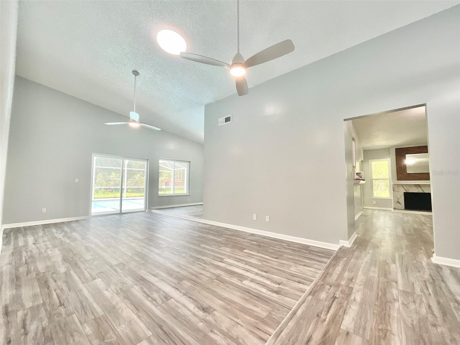 713 WOOD LANE