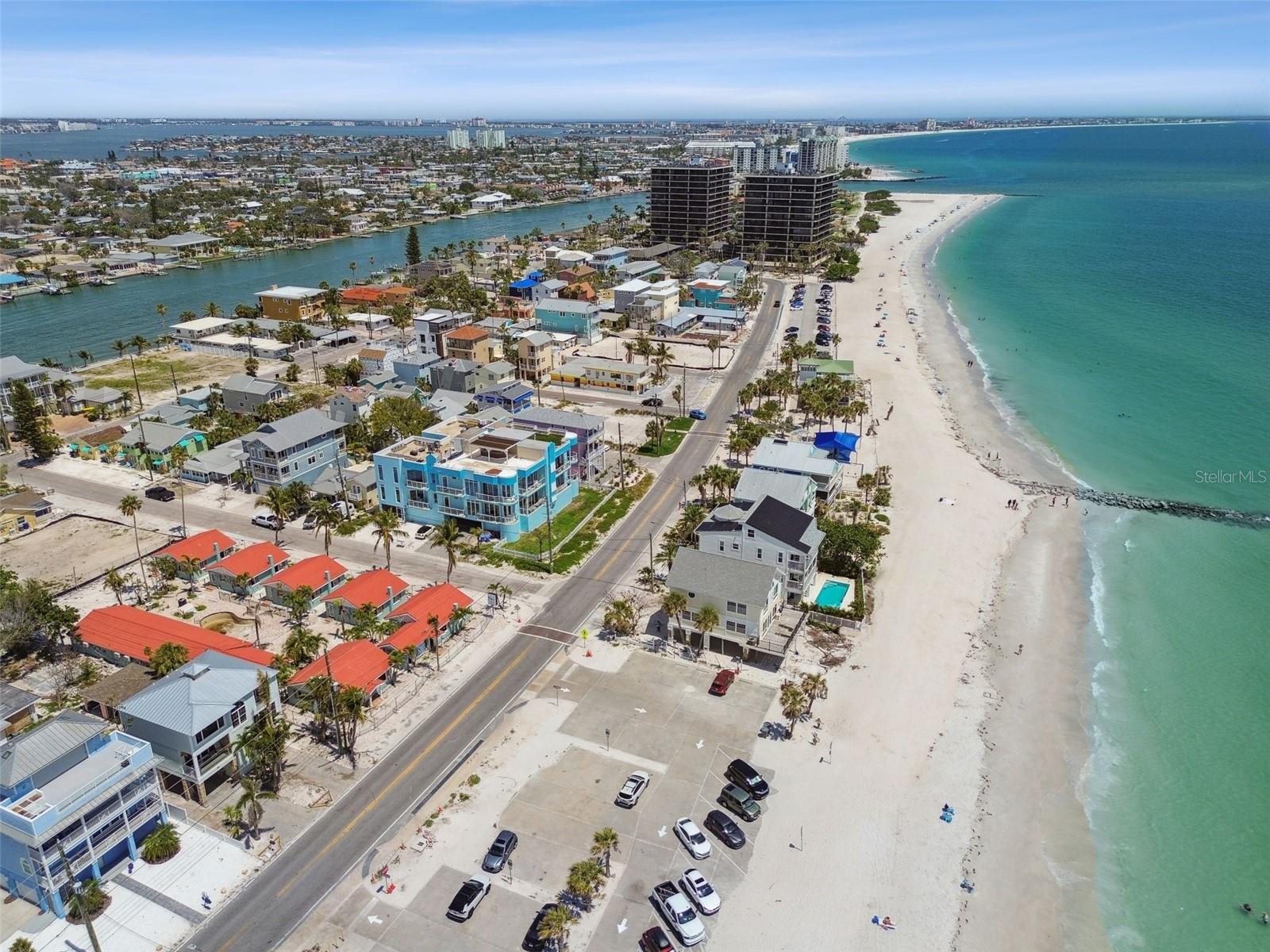 BLUE WATERS THE CONDO - Residential Income