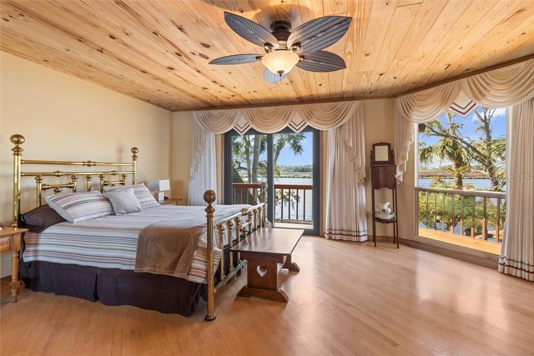 RIVERHAVEN VILLAGE - Residential