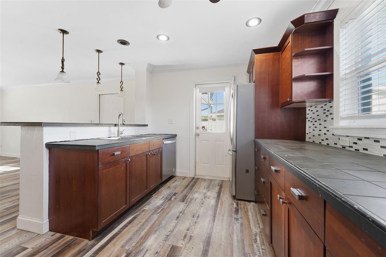 BAY RIDGE TERRACE - Residential