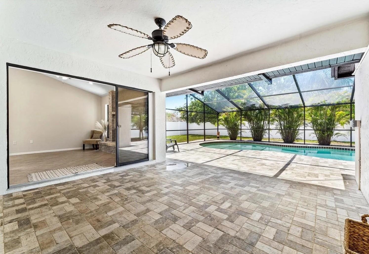 SUNSET ESTATES - Residential Lease