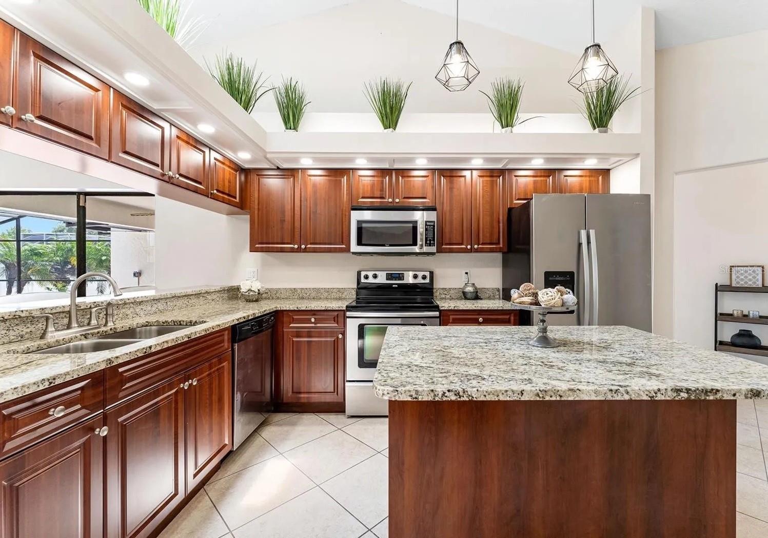 SUNSET ESTATES - Residential Lease