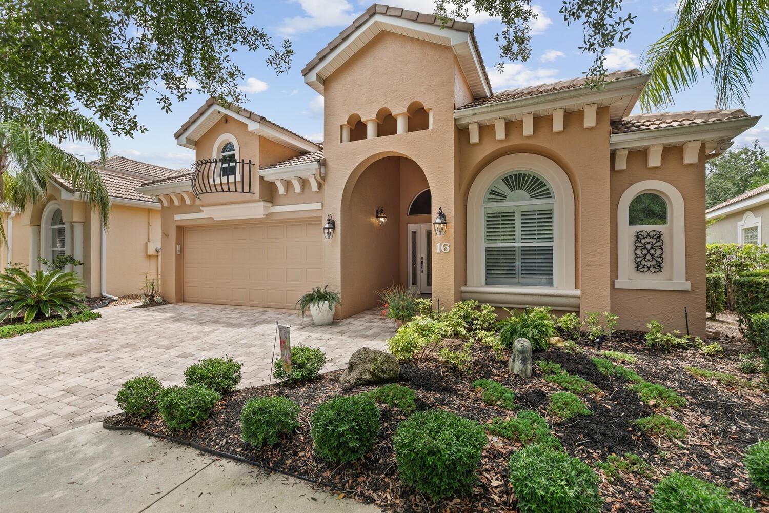 16 VILLAGE VIEW WAY