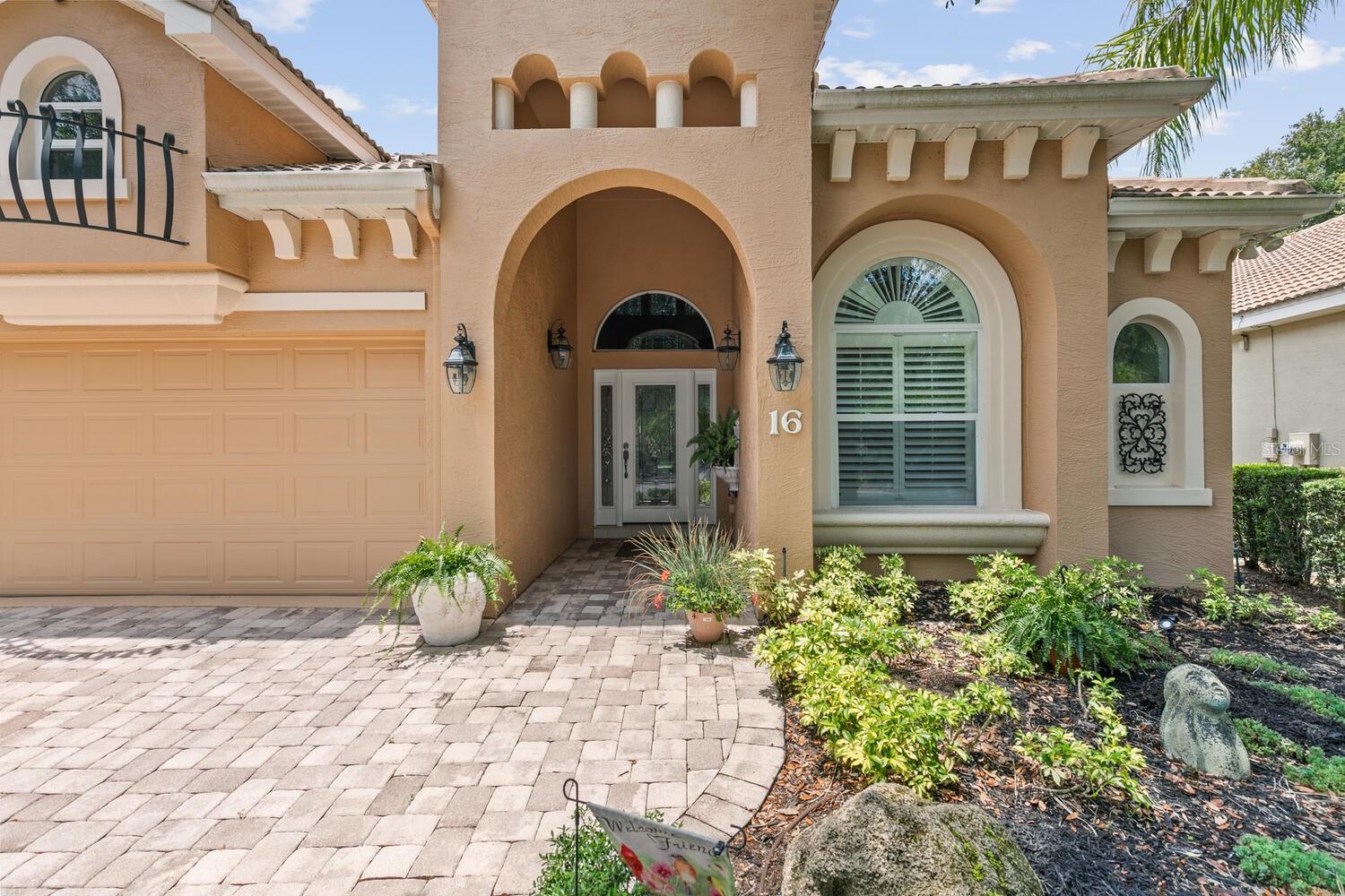 16 VILLAGE VIEW WAY