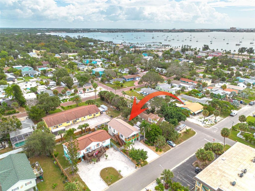 Photo of 2926 Dupont Street S, Gulfport, FL 33707 (MLS # TB8442528)