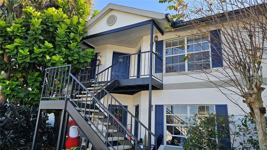 Perfect for Investor or Owner Occupied. Why pay rent when you can own. This 2nd floor end unit boasts of an open floor plan with the kitchen being open to the living room/dining area and features a breakfast bar. Stainless Appliances, including Refrigerator, Microwave, Flat top Range/oven, Dishwasher, full size front load washer and Dryer in Laundry Closet. Community features a pool/clubhouse. Excellent school zone which includes desirable Winter Park School High School, Glenridge Middle School, Aloma Elementary School. An ideal location that makes a Great Rental Investment property or owner occupied. Location, Location, Location... with only a few minutes to downtown Orlando, UCF, Valencia, Full Sail, Rollins College, theme parks, beaches, airport, highways 417 & 408, entertainment, dining & shopping. Call now for your private showing, will not last.