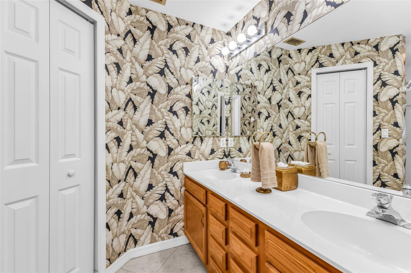 KINGS ISLAND SUB - Residential