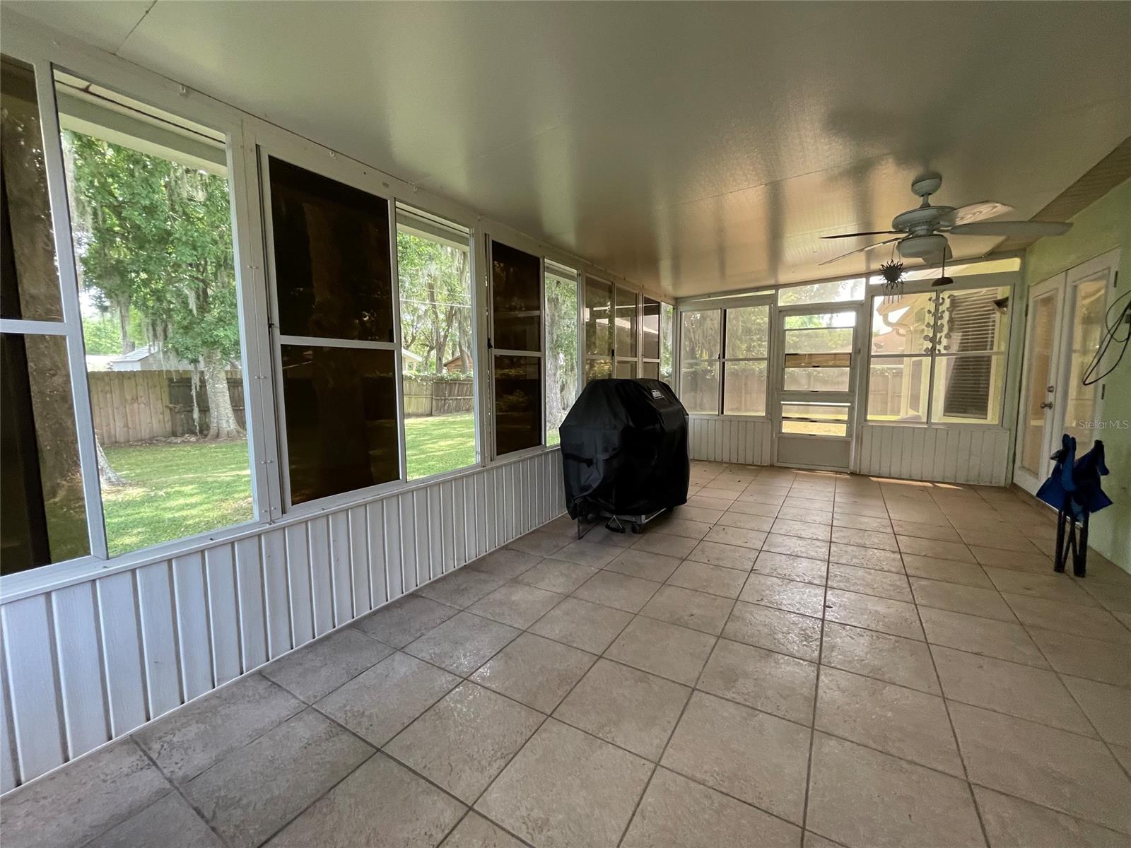 Florida Shores 01 - Residential