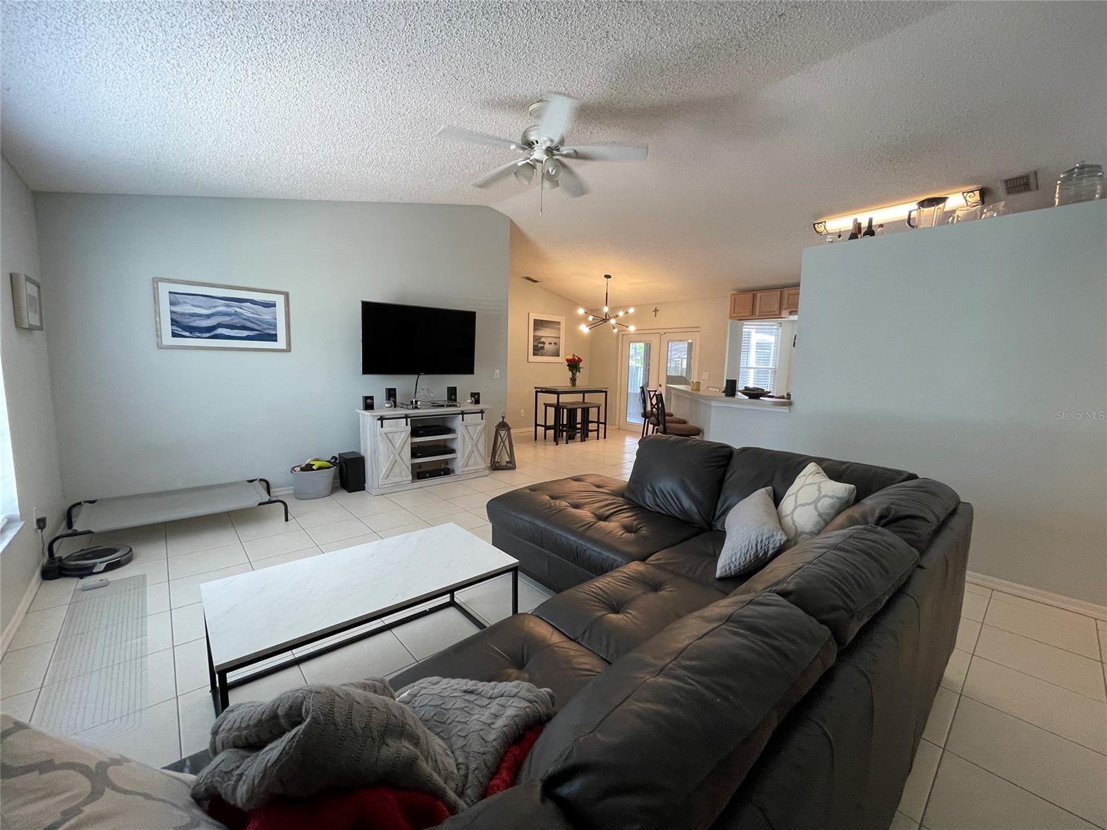 Florida Shores 01 - Residential