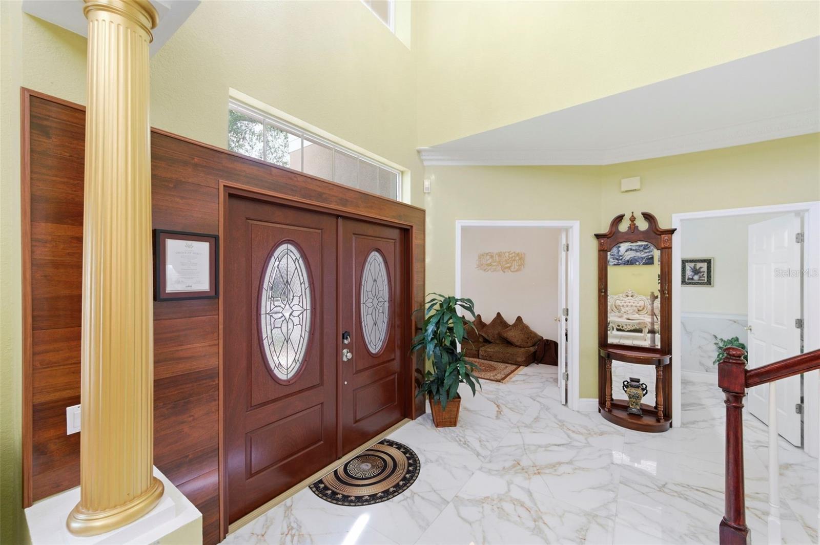 9207 MEADOW LANE COURT