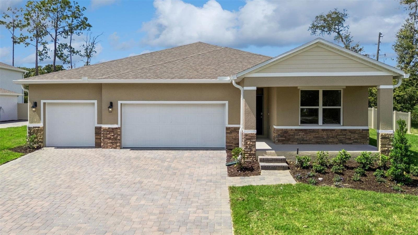 FOUNTAIN VIEW - Residential