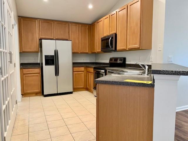 MISSION PARK PH III SUB - Residential Lease