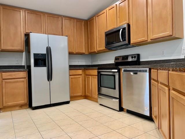 MISSION PARK PH III SUB - Residential Lease