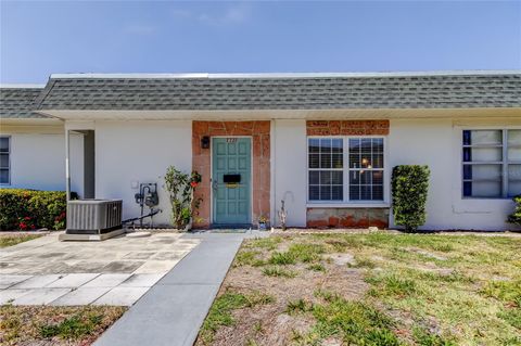 Photo of 7727 39th Avenue N, St Petersburg, FL 33709 (MLS # TB8438573)